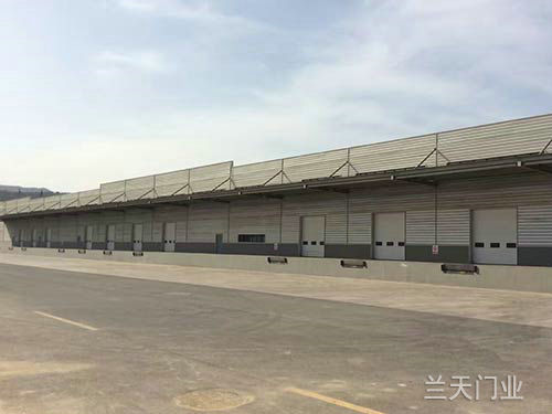 江蘇宇培集團(tuán)提升門 江蘇宇培集團(tuán)提升門